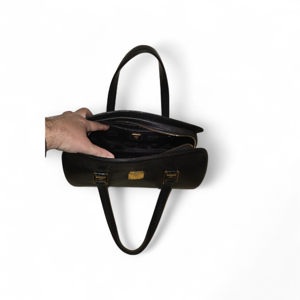 MCM Black Leather Shoulder Bag - Picture 7 of 10